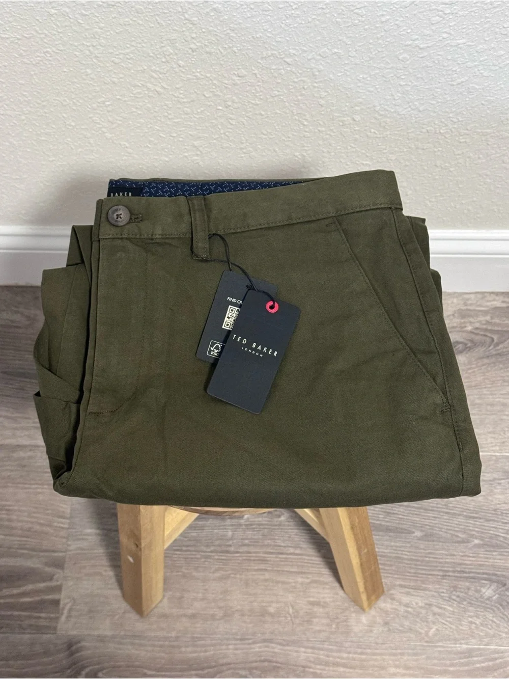 NWT Ted Baker London Regular Fit Textured Chino Trouser - Olive Khaki Size 36R